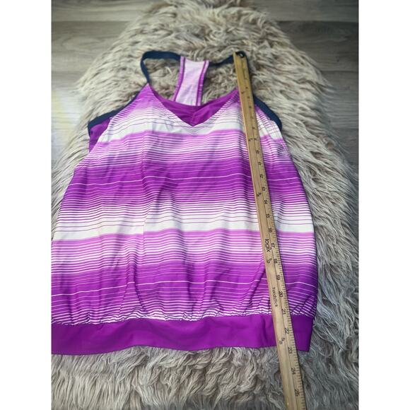 Free Country Women’s Workout Top With Built In Bra - Picture 9 of 10